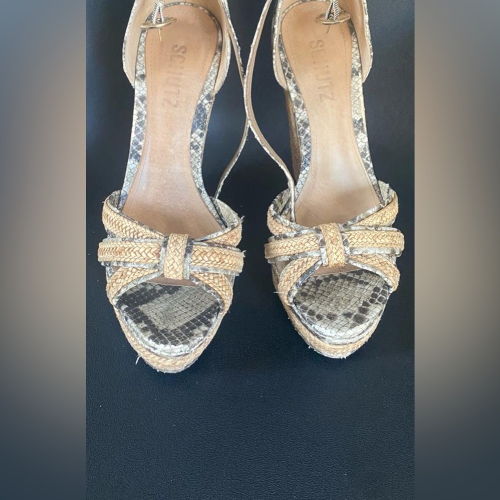 Previously owned Shultz wedges. US size 7 - Picture 2 of 6